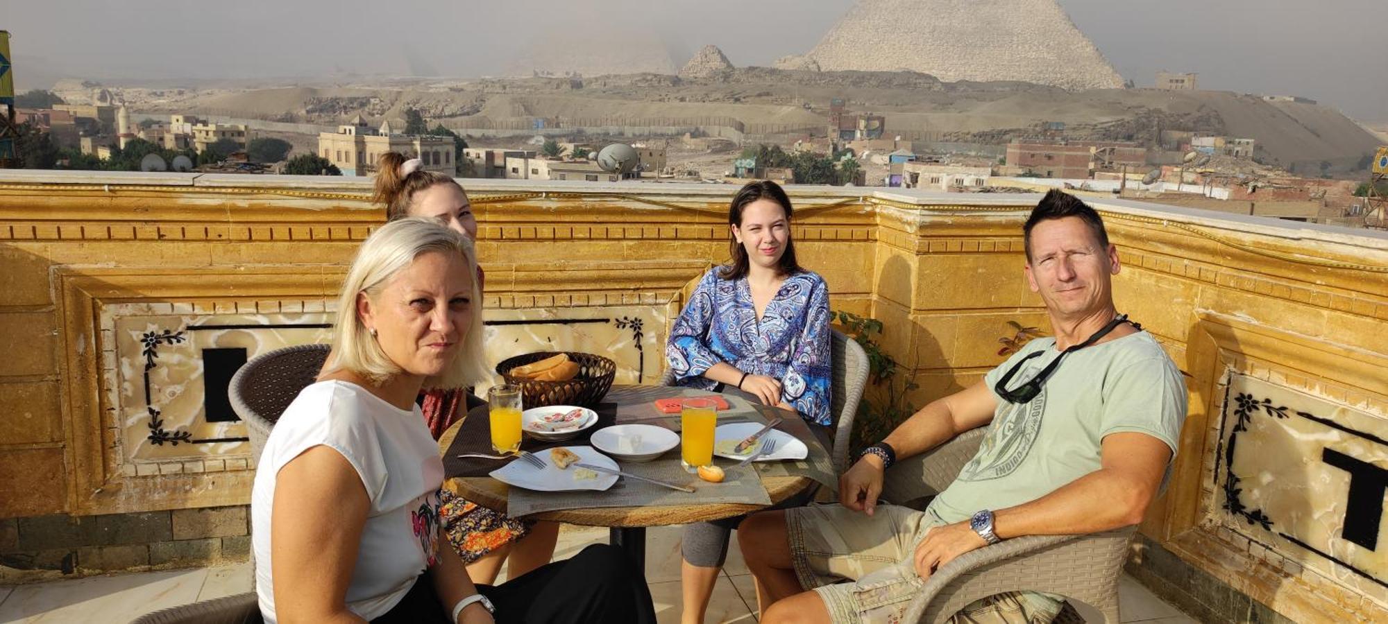 Pyramids Kingdom - Guest House Kafret el-Gabal Dış mekan fotoğraf